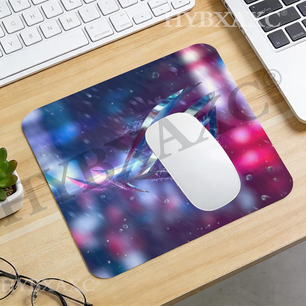 Desk Setup Small - HYBXAXC Tech Geometric Small Mouse Pad