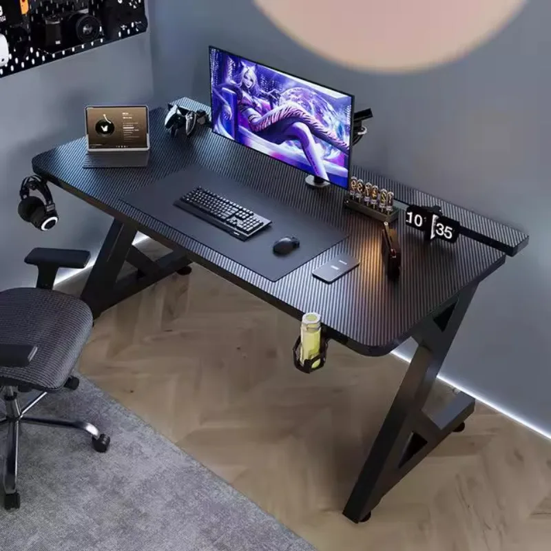 Q Minimalist Black Computer De - огляд і ціна Desk Setup Art