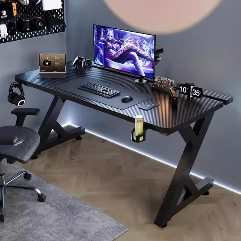 Q Minimalist Black Computer De - огляд і ціна Desk Setup Art